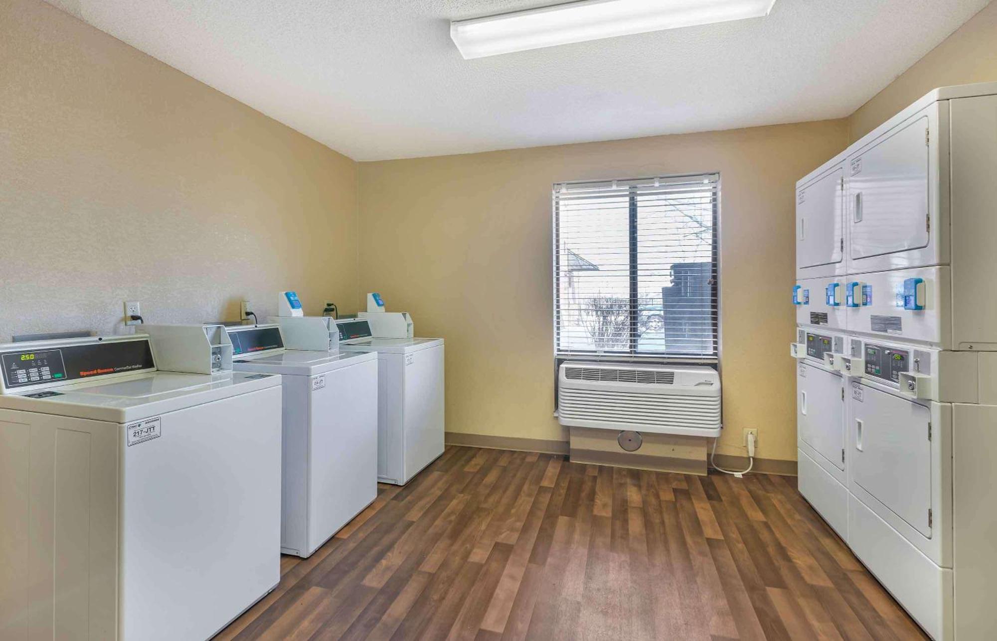 Extended Stay America Select Suites - Des Moines - West Des Moines Clive Zewnętrze zdjęcie